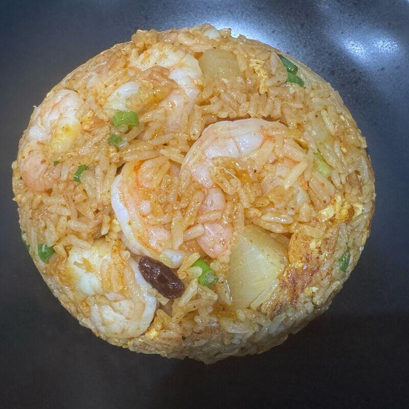 Pineapple Fried w/ Rice